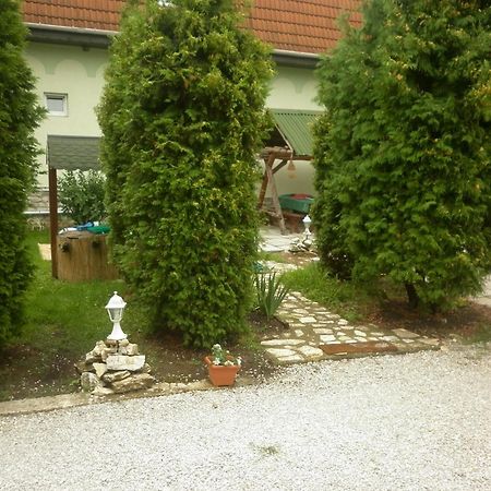 Taltos Vendeghaz Bed & Breakfast Szilvásvárad Eksteriør bilde