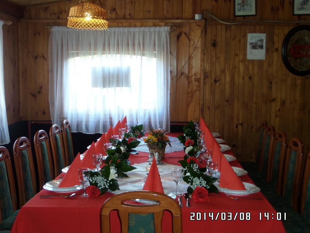 Taltos Vendeghaz Bed & Breakfast Szilvásvárad Eksteriør bilde